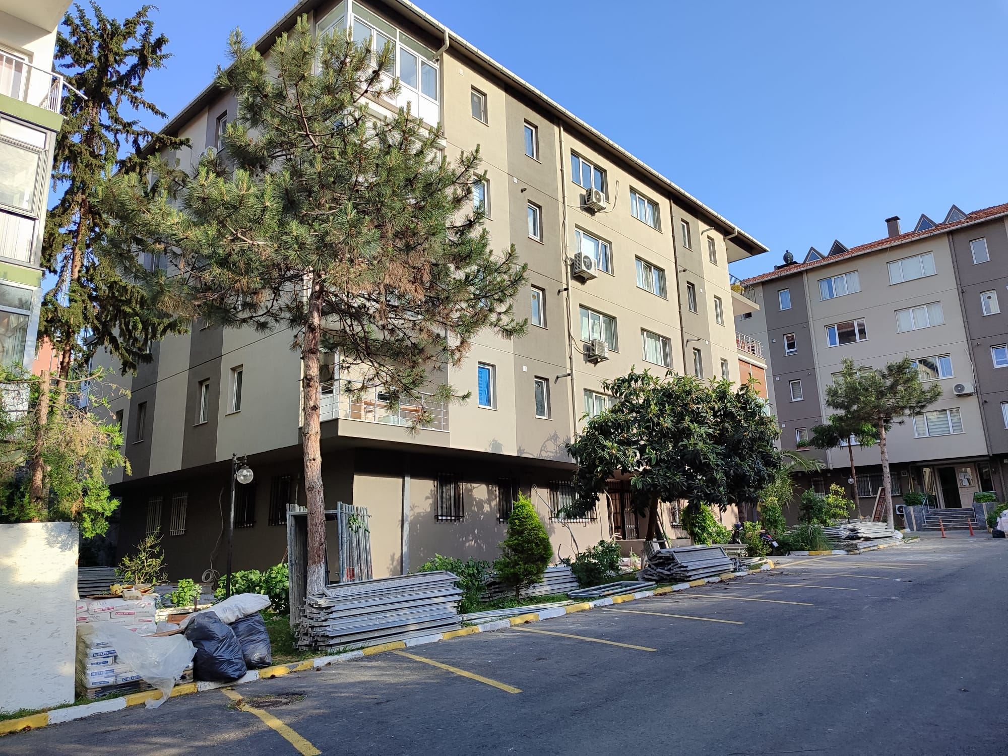 CEPHE TADİLATI VE DEKORASYONU
